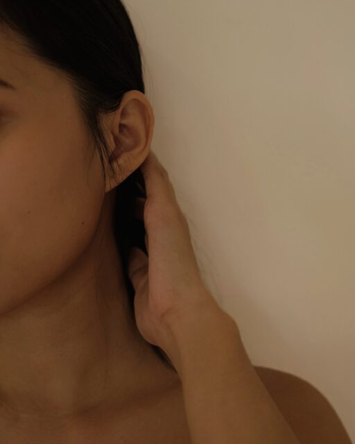 🤶 JOUR 12 : LE CONSEIL PRO DU JOUR 🤶
Et si le no make-up look commençait… à l’institut ?� Un teint lumineux, une peau uniforme, zéro fond de teint.� BOTAN, c’est le filtre préféré de celles (et ceux) qui préfèrent le vrai. ✨
#botancosmetics #botan #spraytanvisage #nomakeuplook #bronzagenaturel #peauhalee #glownaturel #beauténaturelle #spraytanartist #institutdebeauté #estheticiennefrance #beautéprofessionnelle #soinbronzant #bronzagesurmesure #beautéresponsable #cleanbeauty #confianceensoi